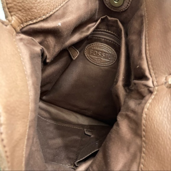 Fossil brown leather two way messenger bag - Picture 11 of 16